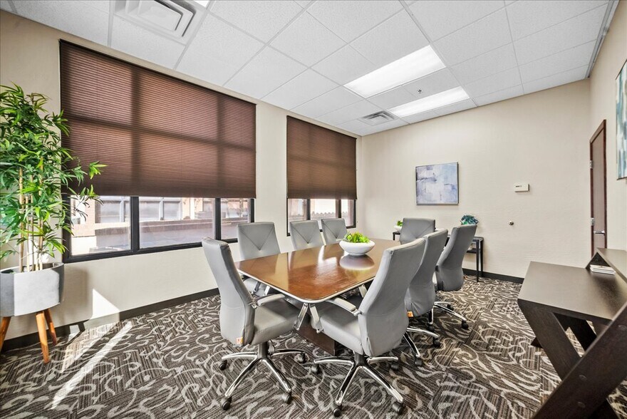 More Photos Of 428 S Gilbert Rd, Gilbert Office For Sale