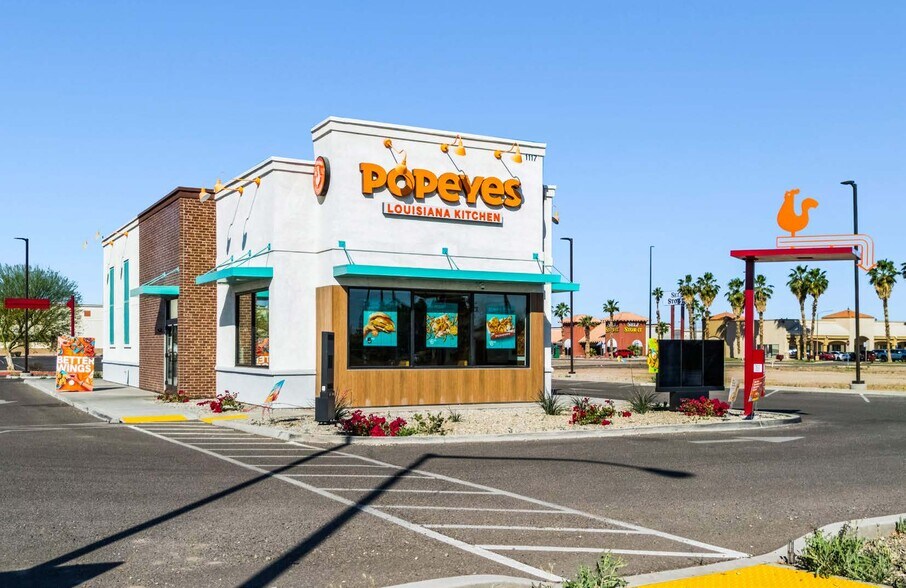 Primary Photo Of 1117 W Imperial Ave, Calexico Freestanding For Sale