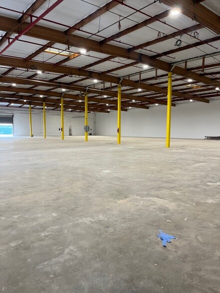 More Photos Of 11830 Wakeman St, Santa Fe Springs Manufacturing For Sale