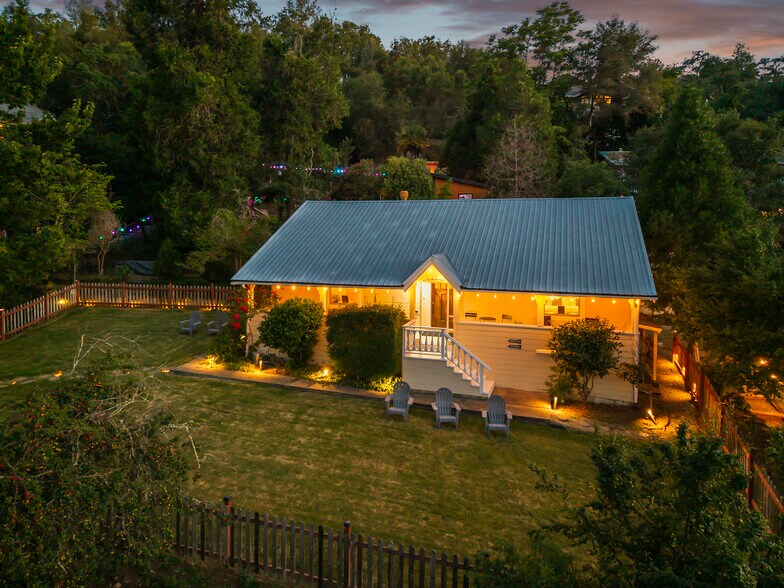 More Photos Of 14202 S State Highway 49, Amador City Hotel For Sale