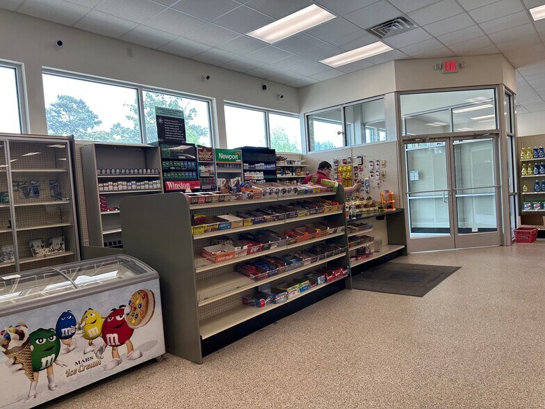 More Photos Of 309 W Nash St, Wilson Supermarket For Sale