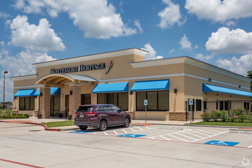 More Photos Of 7131 Fm 1464, Houston Freestanding For Sale