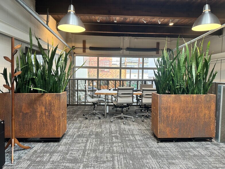 More Photos Of 1922 NW Pettygrove St, Portland Loft Creative Space For Sale