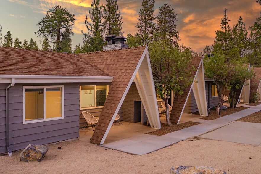 More Photos Of 560 Edgemoor Rd, Big Bear Lake Hotel For Sale