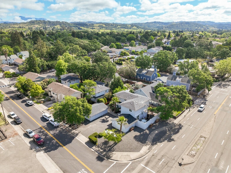 More Photos Of 8690 Old Redwood Hwy, Windsor Apartments For Sale
