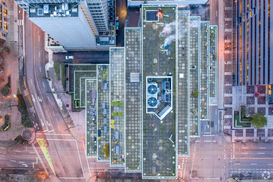 More Photos Of 400 Burrard St, Vancouver Office For Lease