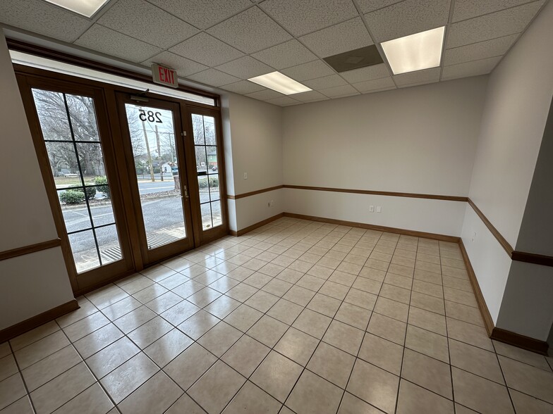 More Photos Of 285 Church St, Concord Office For Lease