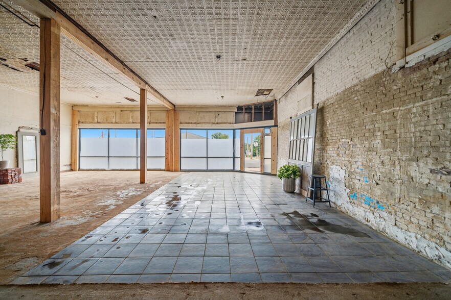 More Photos Of 540 Ouachita Ave, Hot Springs Storefront For Sale