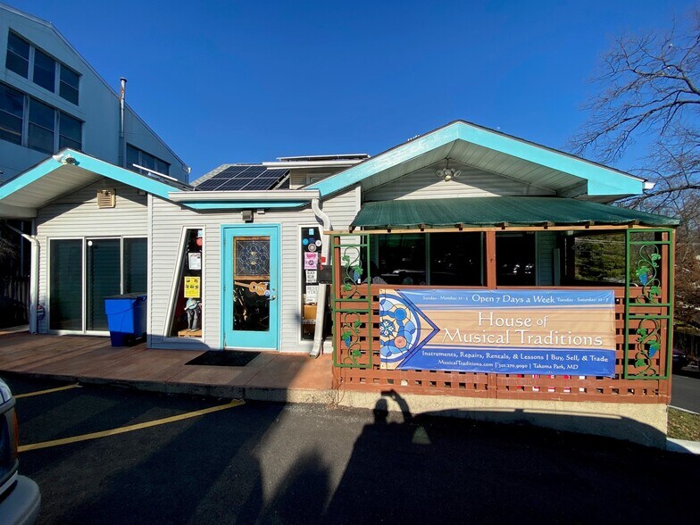 More Photos Of 7010 Westmoreland Ave, Takoma Park General Retail For Sale