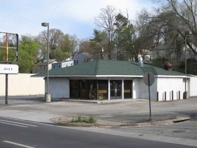 More Photos Of 4005 Melrose Ave, Roanoke Restaurant For Sale