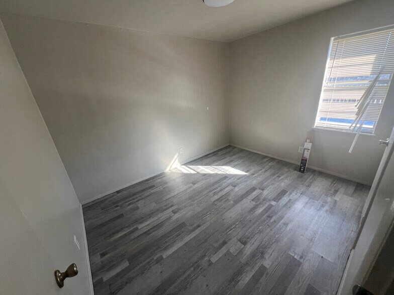 More Photos Of 314 E Ash St, Skiatook Apartments For Sale