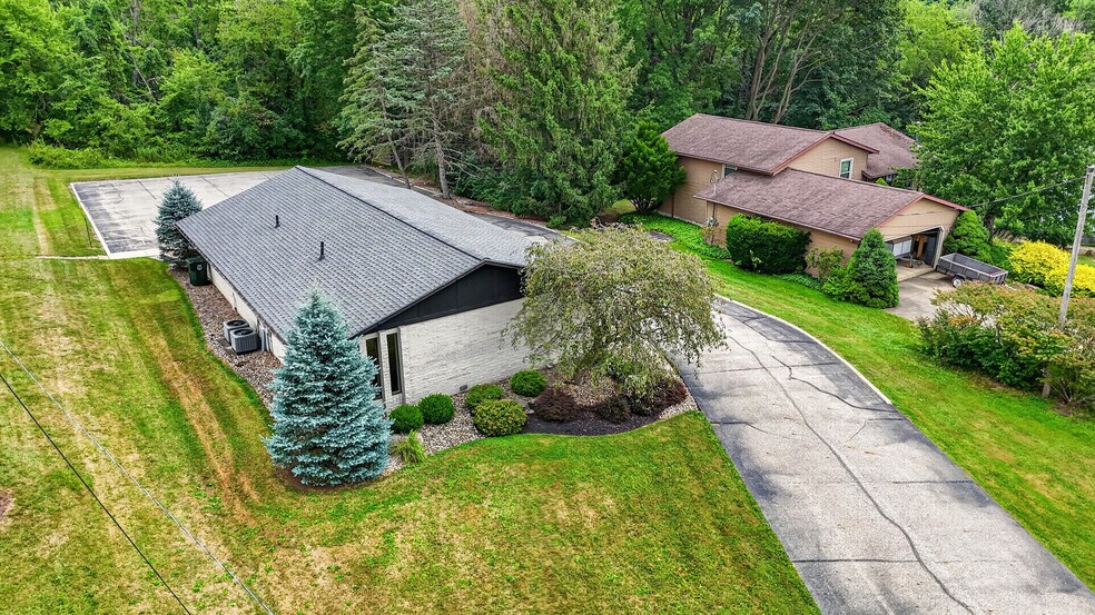 More Photos Of 229 Leatherman Rd, Wadsworth Medical For Sale