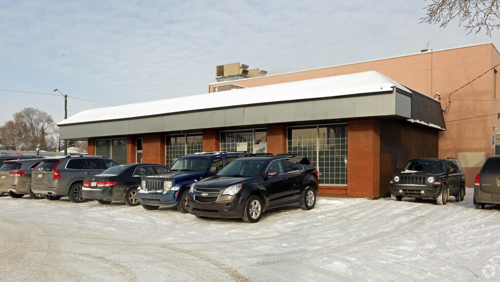 More Photos Of 12320 107 Ave, Edmonton Storefront For Sale