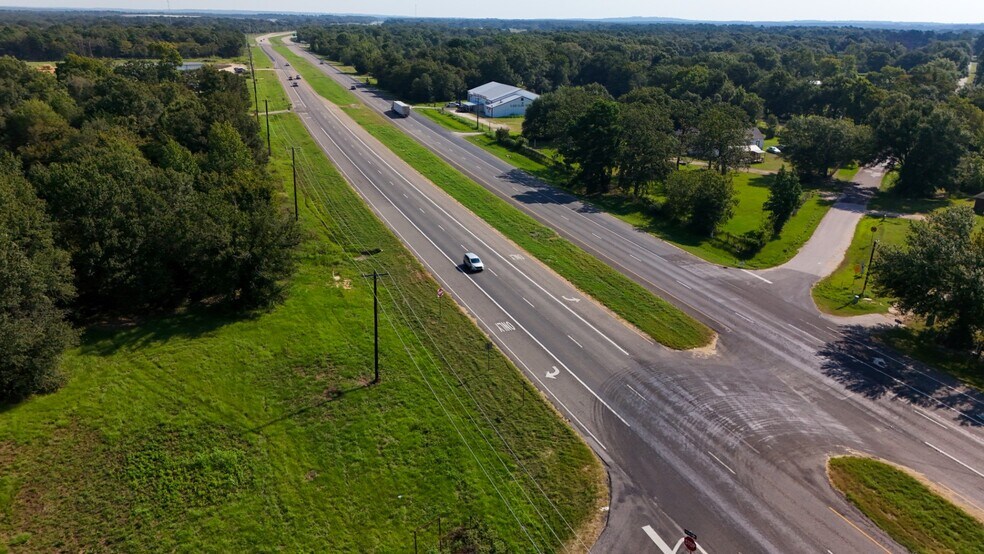 More Photos Of 10411 S US Highway 79, Palestine Warehouse For Sale