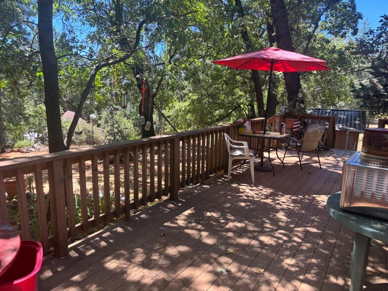 More Photos Of 15574 Hinton Rd, Pioneer Land For Sale