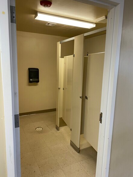 More Photos Of 5550 S Highway 97, Sand Springs Daycare Center For Sale