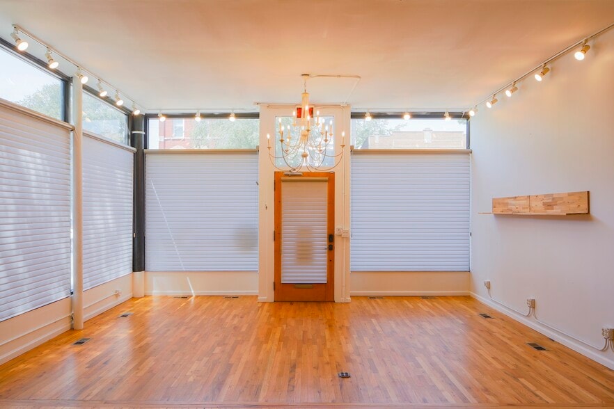 More Photos Of 1925 W Division St, Chicago Apartments For Sale