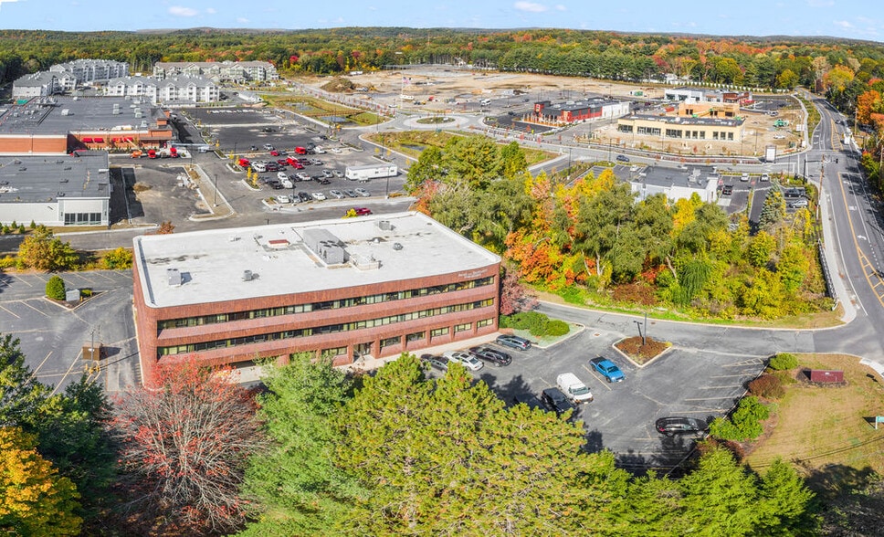 More Photos Of 141 Parker St, Maynard Office For Lease