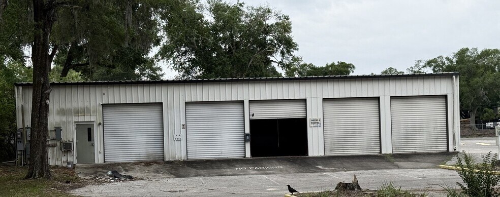 More Photos Of 7725 N Orange Blossom Trl, Orlando Warehouse For Sale