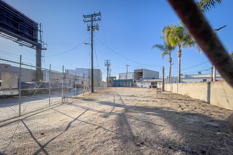 More Photos Of 11833 Major St, Culver City Land For Sale