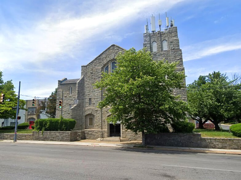 More Photos Of 5728-5738 Belair Rd, Baltimore Religious Facility For Sale