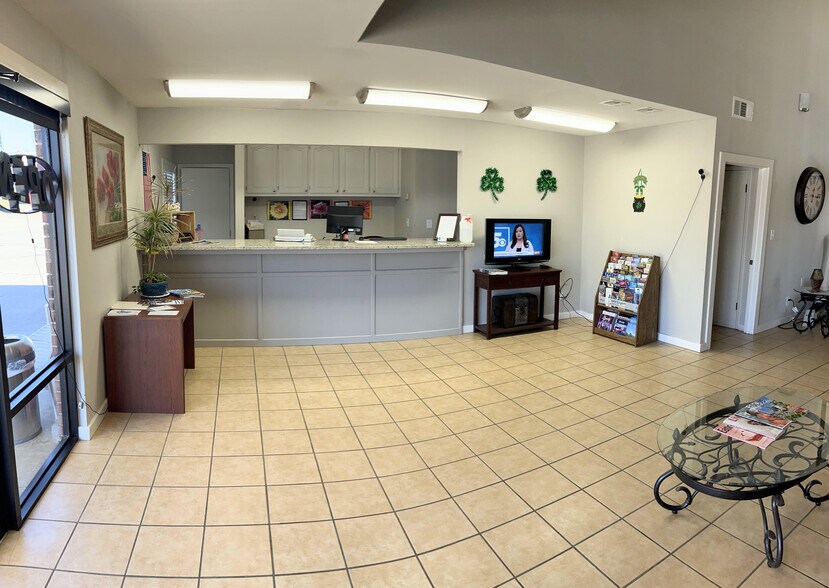 More Photos Of 706 S Kerr Blvd, Sallisaw Hotel For Sale