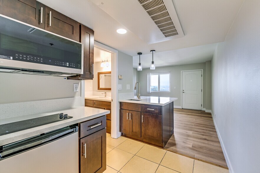 More Photos Of 801 National City Blvd, National City Multifamily For Sale