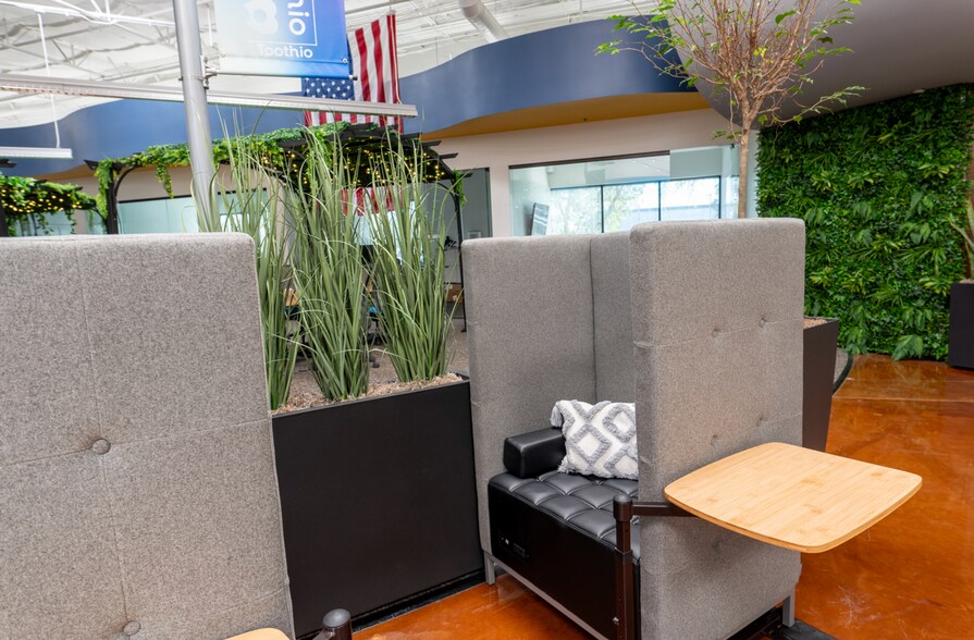 More Photos Of 1305 W Auto Dr, Tempe Coworking Space