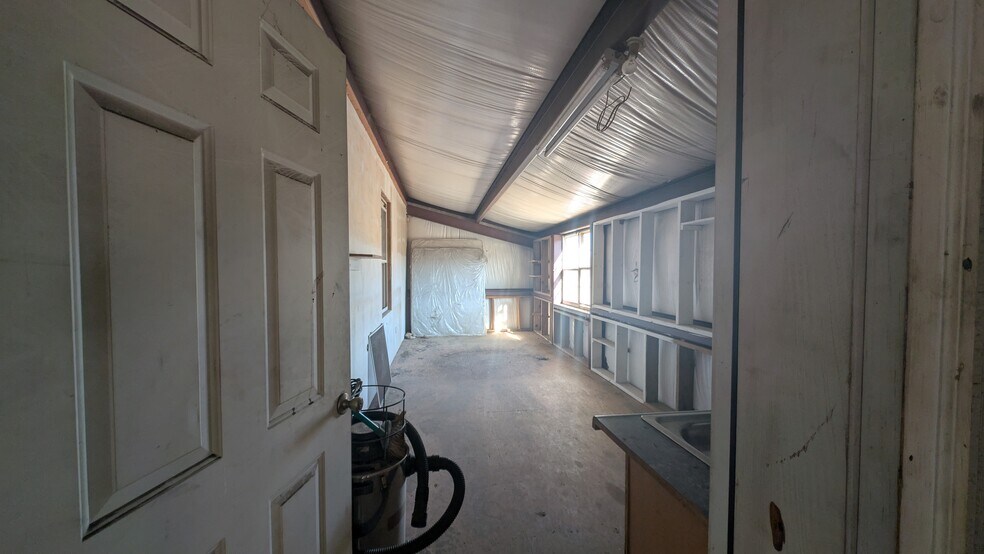 More Photos Of 4036 State H hwy, Shell Knob Industrial For Sale