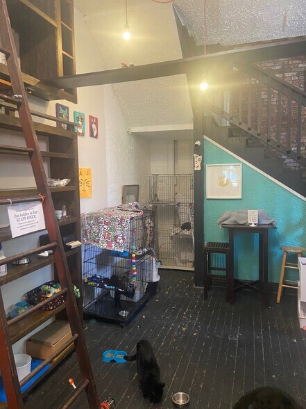 More Photos Of 1926 Cherokee St, Saint Louis Storefront Retail Residential For Sale