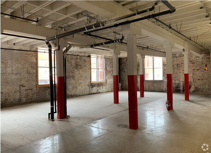 More Photos Of 1401 Severn St, Baltimore Office For Lease