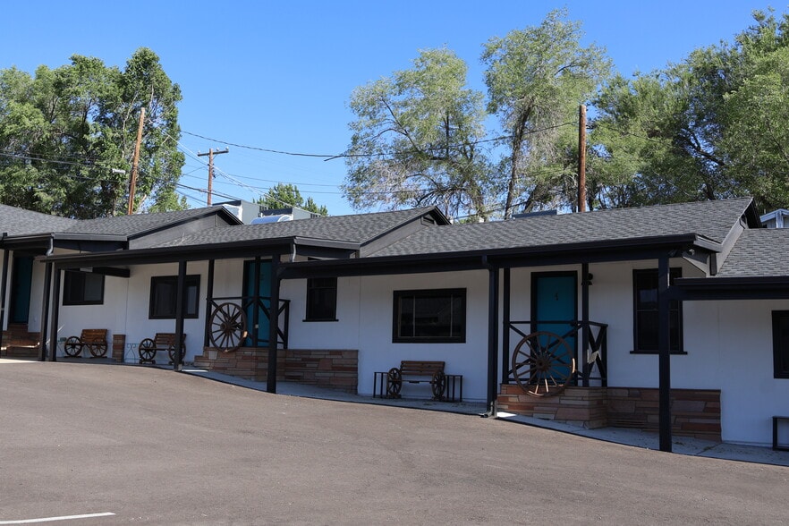More Photos Of 409 S Montezuma St, Prescott Hotel For Sale