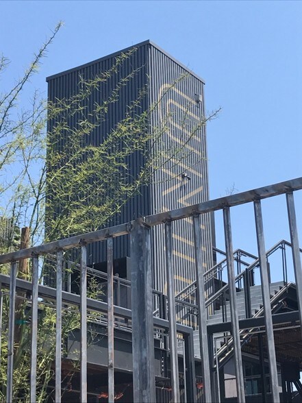 More Photos Of 4435-4441 W Sunset Blvd, Los Angeles Storefront Retail Office For Lease