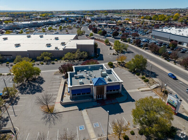 More Photos Of 3711 Ellison Rd NW, Albuquerque Restaurant For Lease