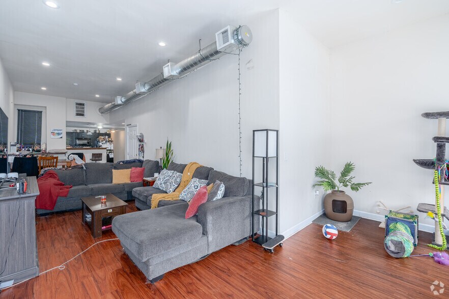 More Photos Of 334 S Broad St, Trenton Apartments For Sale