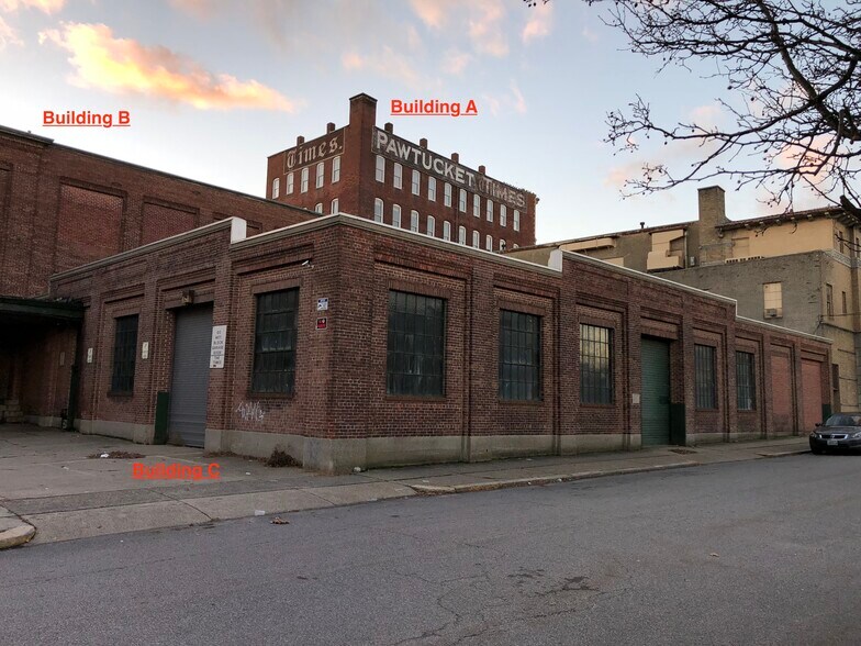 More Photos Of 23 Exchange St, Pawtucket Flex For Sale