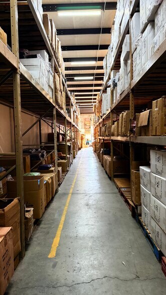 More Photos Of 1314-1334 Spruce Ave, Orlando Warehouse For Lease