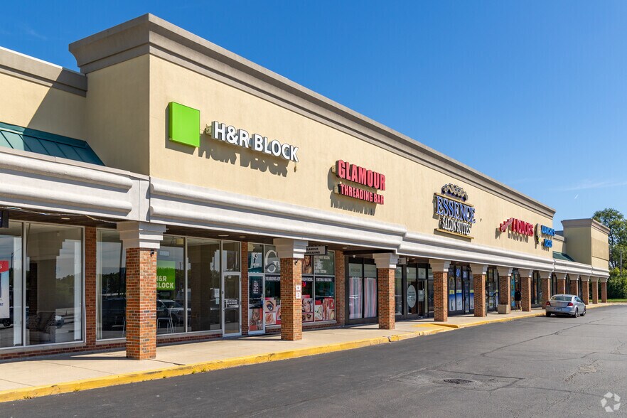 More Photos Of 77-199 W Joe Orr Rd, Chicago Heights Unknown For Lease