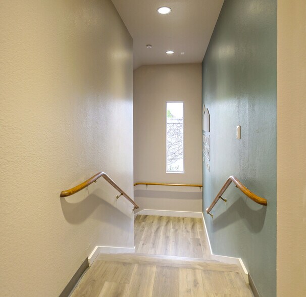 More Photos Of 979 San Pablo Ave, Albany Storefront Retail Office For Lease