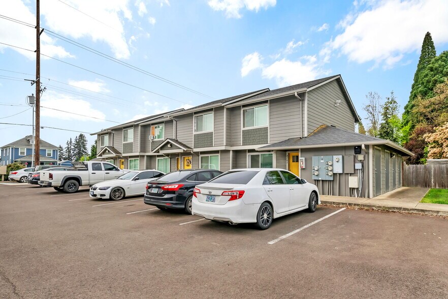 More Photos Of , Lebanon Multifamily For Sale