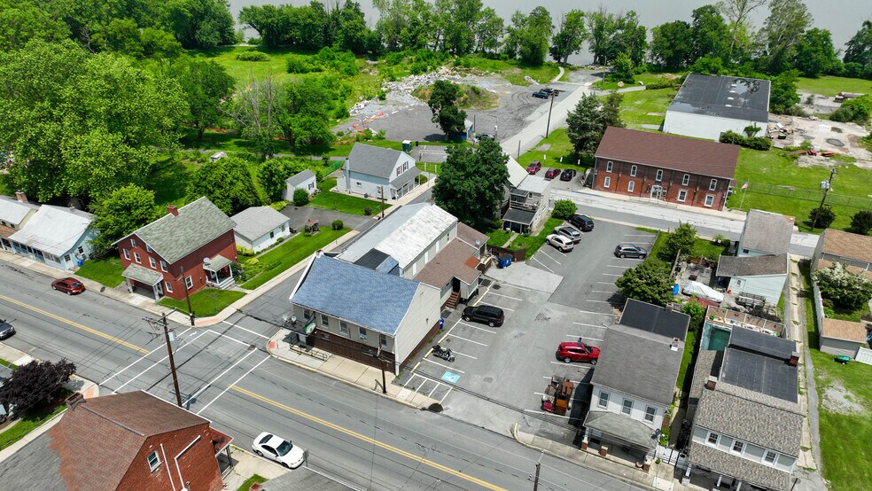 More Photos Of 601 S Front St, Wrightsville Specialty For Sale