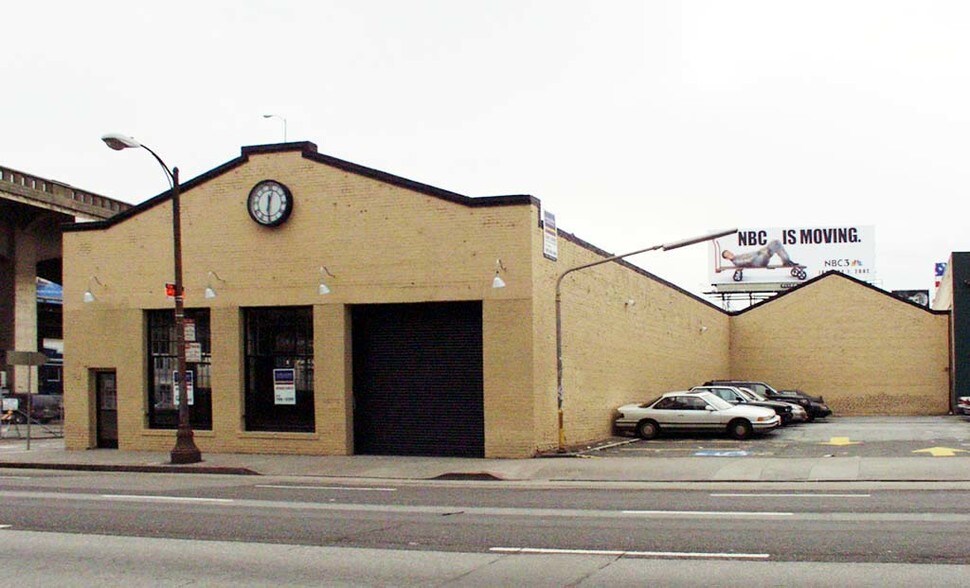 Primary Photo Of 428 3rd St, San Francisco Flex For Sale