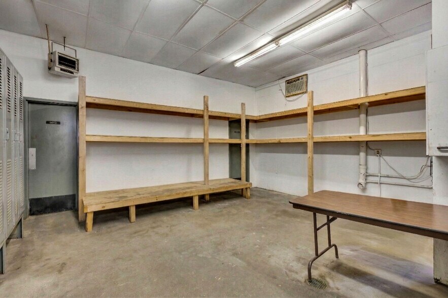 More Photos Of 2050 Sportys Dr, Batavia Warehouse For Sale