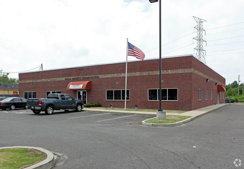 Primary Photo Of 3461 S 3rd St, Memphis Office For Sale