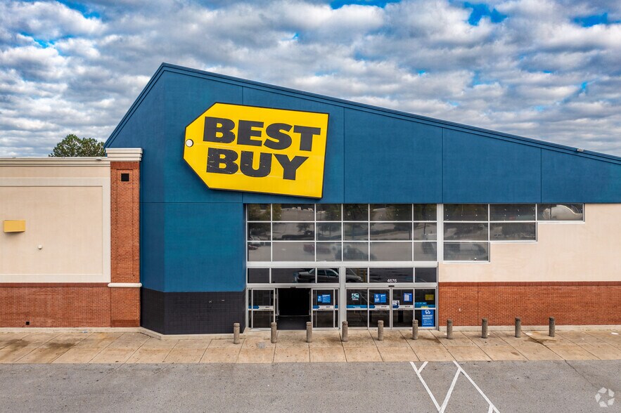 More Photos Of 4685 Presidential Pky, Macon-Bibb Unknown For Lease