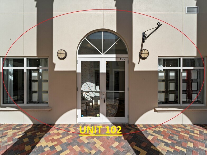 More Photos Of 3976 Destination Dr, Osprey Storefront For Sale