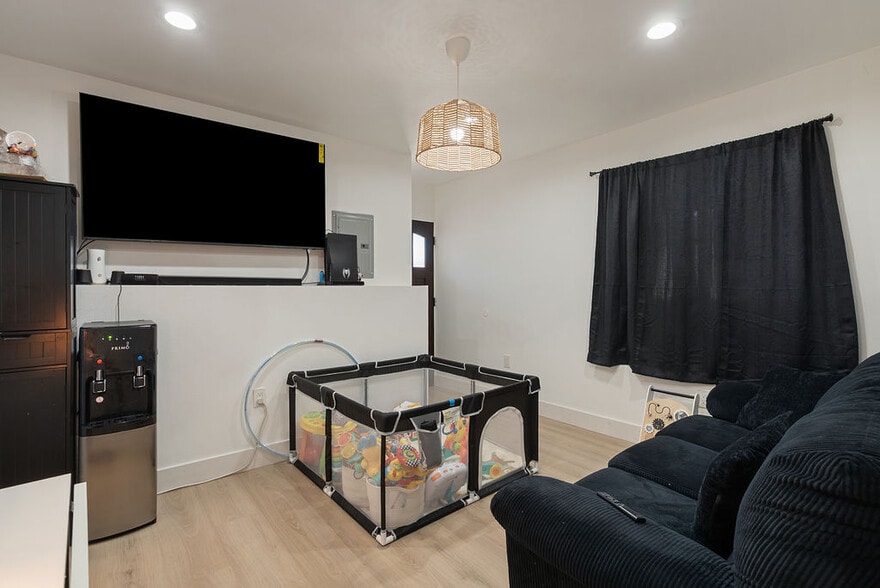 More Photos Of 1845 Norval St, Pomona Multifamily For Sale