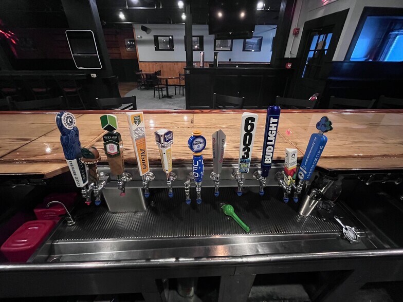 More Photos Of 27-45 Lafayette Sq, Haverhill Office For Lease