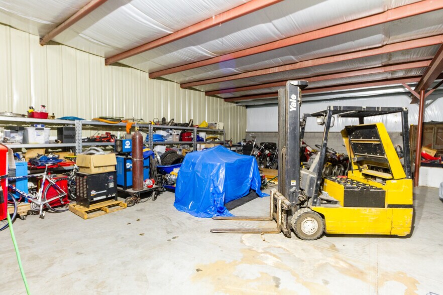 More Photos Of 1630 Foothill Dr, Boulder City Industrial For Sale