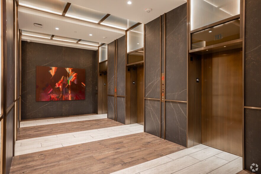 More Photos Of 1000 S Capitol St SE, Washington Apartments For Lease